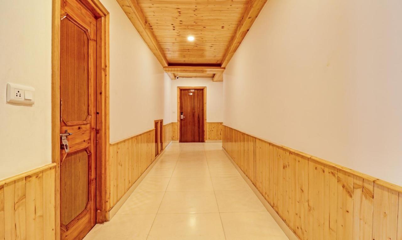 Treebo Premium Sattva With Mountain View Hotel Manali  Exterior photo